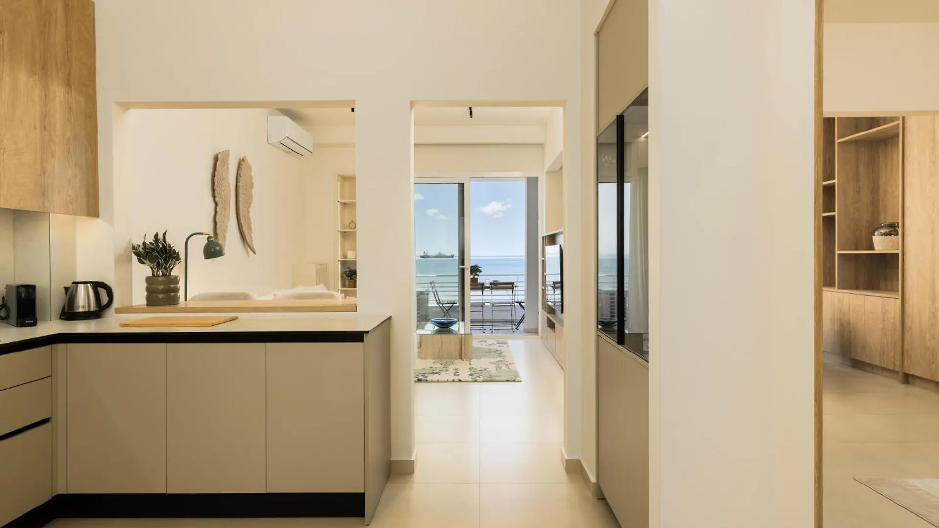 Apartamento Ivory By Halu! - Elegant 2Bd Apt With Sea View Tesalónica