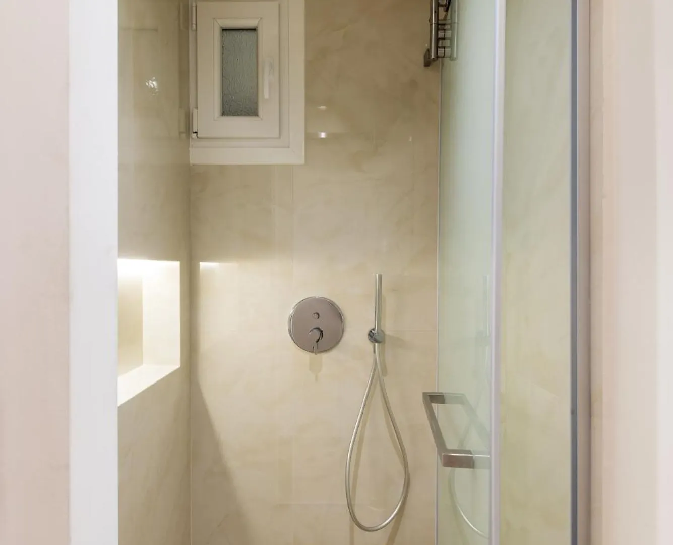 Ivory By Halu! - Elegant 2Bd Apt With Sea View Tesalónica Grecia