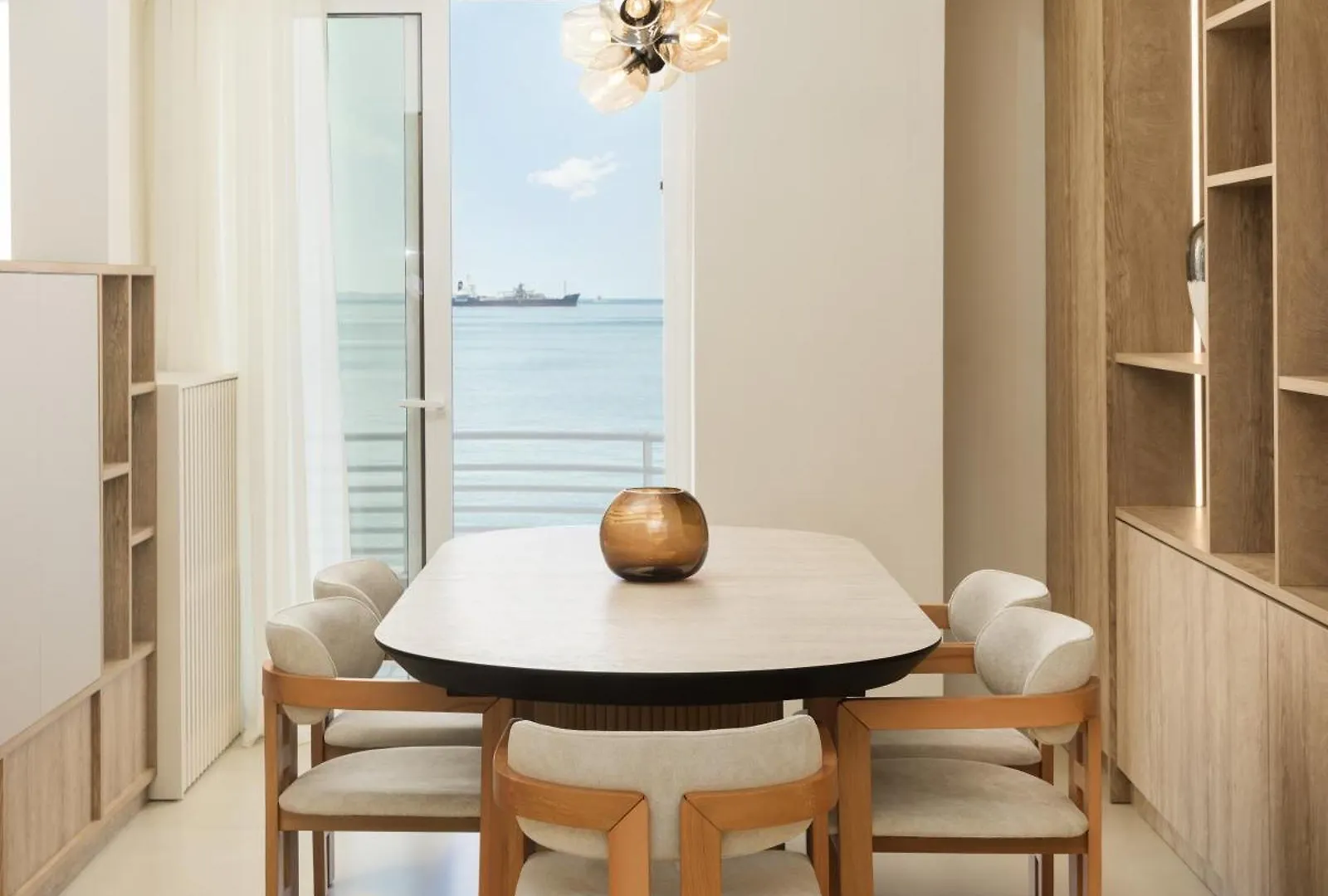 Apartamento Ivory By Halu! - Elegant 2Bd Apt With Sea View Tesalónica